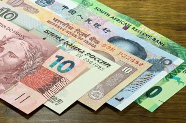 moedas de mercados emergentes