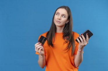 dúvida empréstimo ou parcelamento da fatura